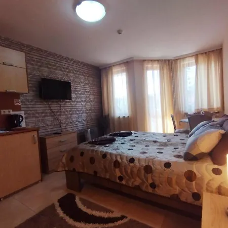 Apartahotel Enjoy Studios&lovely Park