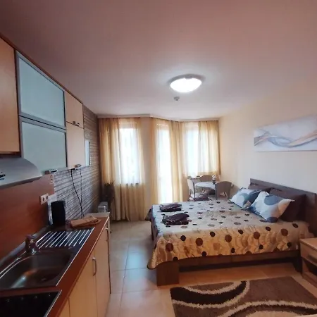 Aparthotel Enjoy And Lovely Park 4*