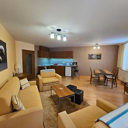 Enjoy And Lovely Park Aparthotel