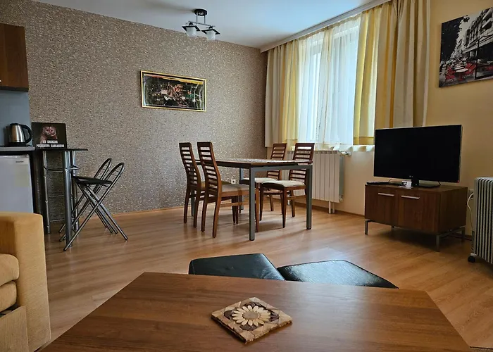 Enjoy And Lovely Park 3*